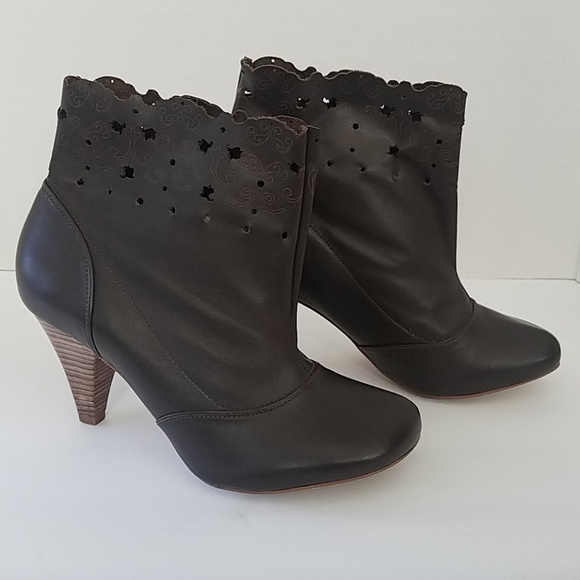 Joseph Griffin Shoes - Joseph Griffin L.A. Collect brown boots Sz 7